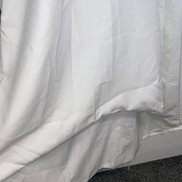 NEW WITH TAGS GORGEOUS WEDDING BRIDAL GOWN SIZE L - Picture 6 of 9